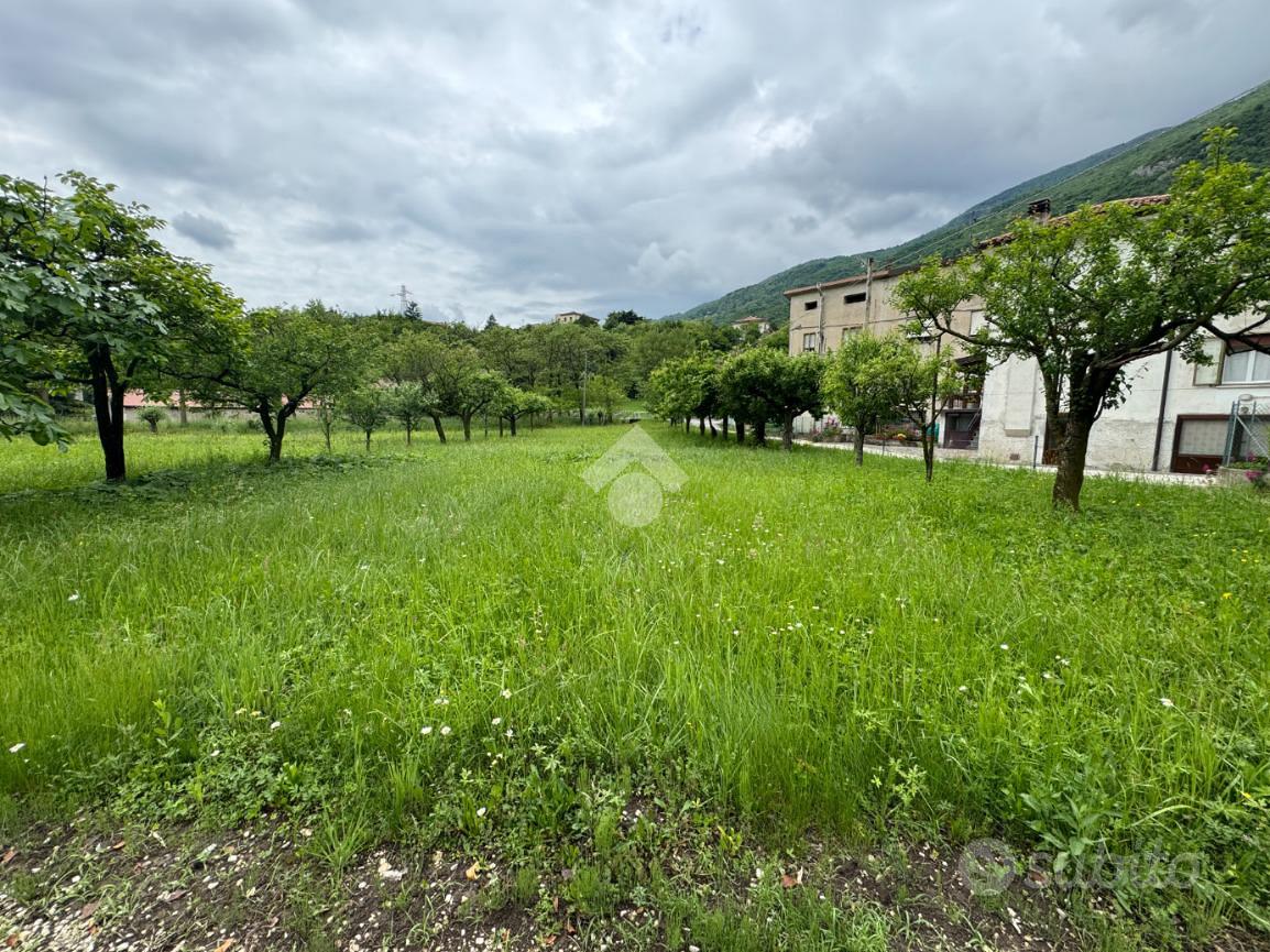 TER. RESIDENZIALE A VITTORIO VENETO - Vista 2