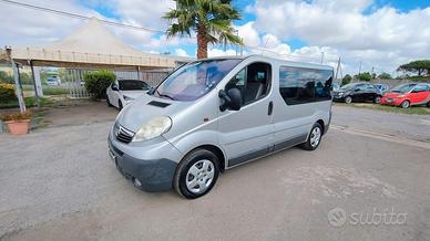 Opel Vivaro 29 2.0 CDTI PC-TN Combi 9 Posti