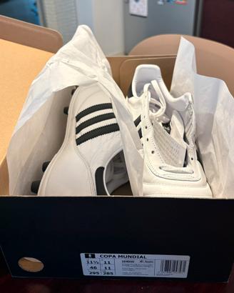 Scarpe da calcio nuove