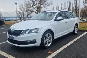 Skoda Octavia Wagon 2.0 TDI DSG