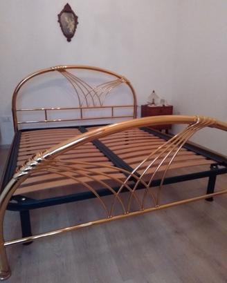 letto matrimoniale in ottone bagno oro