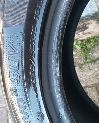 2 Gomme estive  235 55 19  101Y