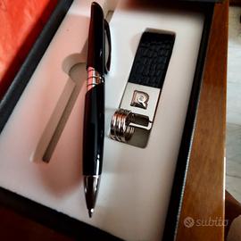 Penna e  portachiavi Pierre Cardin
