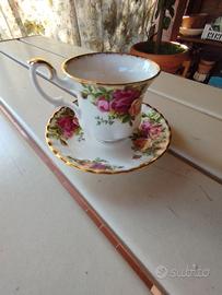 Set 12 tazzine Royal Albert "Old Country Roses"