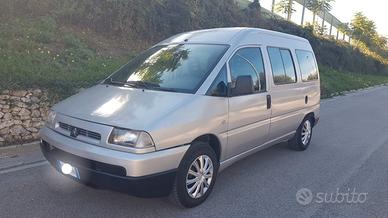 citroen jumpy 9 posti
