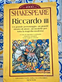 Libro vintage " Riccardo III"  William Shakespeare