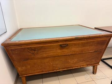 Tavolo luminoso da disegno vintage