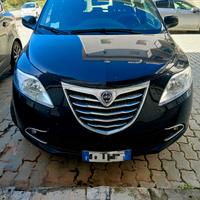 Lancia Y. GOLD. Come NUOVA.