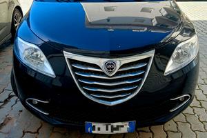 Lancia Y. GOLD. Come NUOVA.