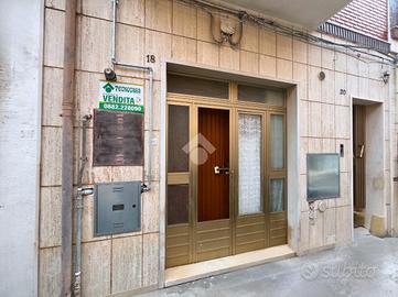 2 LOCALI A SAN SEVERO