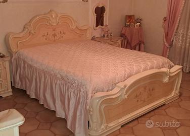 Camera completa in stile barocco rosa/avorio