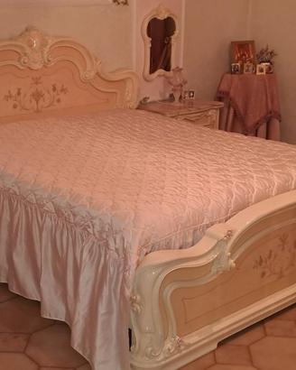 Camera completa in stile barocco rosa/avorio