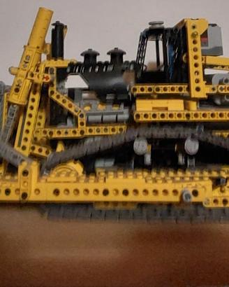 LEGO Technic bulldozer 8275 motorized