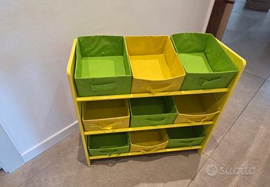 Scaffale per cameretta