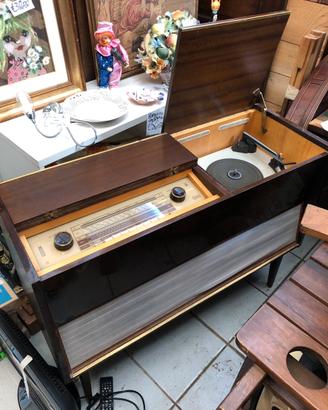 Mobile raduo giradischi Grundig vintage