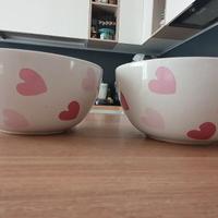 Ciotole colazione ikea bianche e rosa con cuori