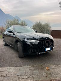 Maserati Levante 250cv 3000 V6