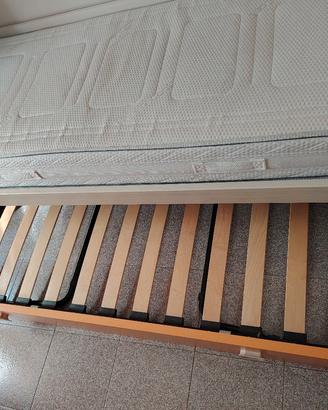 Letto singolo con materasso e seconda rete