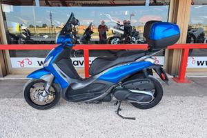 Piaggio Beverly 350