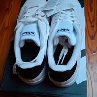 Scarpe adidas uomo taglia 43,5 bianche e nere