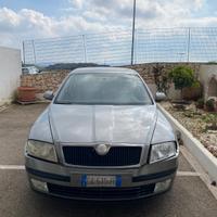 Skoda Octavia 1.9 TDI Berlina 2006 – Marciante – €