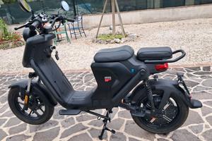scooter elettrico NIU