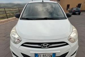 Auto Hyundai