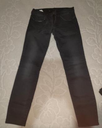 pantaloni benetton
