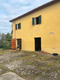 Reggello ,tenuta in campagna