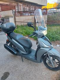Kymco People 300
