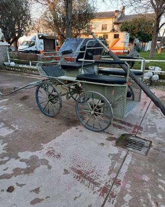 Carrozza modello marathon codice 23