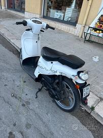 Aprilia Scarabeo 50 - 2013