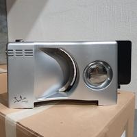 Affettatrice Elettrica disco acciario rimovibile 