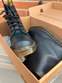 Dr Martens nr 39
