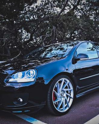 Volkswagen Golf 5 GTI
