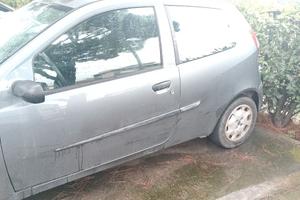 Fiat punto benzina 2005 - neopatentati