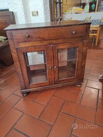 Vetrinetta in legno stile classico