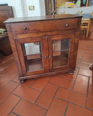 Vetrinetta in legno stile classico