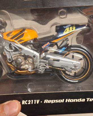 minichamps 1:12  motogp 