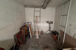 ST226 - box auto zona carabinieri