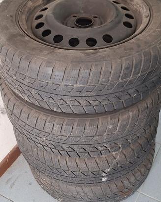 4 CERCHI GRANDE PUNTO FIAT CON GOMME INVERNALI USU