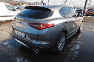 Alfa Romeo Stelvio 2.0 280cv