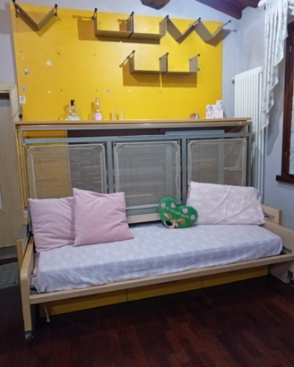 Mobile scrivania con letto