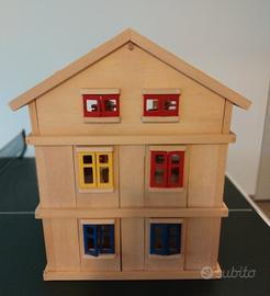 casetta bambole in legno