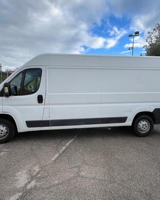 Peugeot boxer 330 2.0