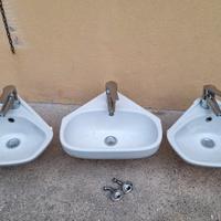 lavandino ad angolo 
