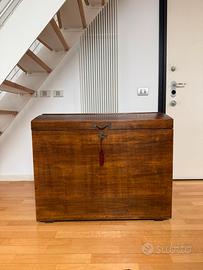 Baule in legno restaurato -