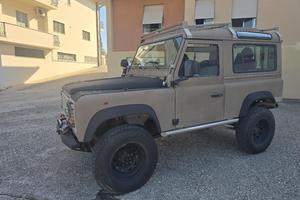 Land Rover Defender Tdi