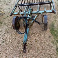 Vibro estirpatore aratro rimorchio agricolo