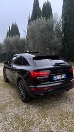 AUDI Q5 SPORTBACK SUV Coupé sportive